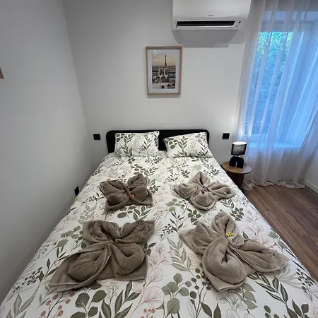 Apartment Le Refuge Boheme Avec Clim, Balcon Et Parking *
